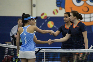 Dina Hegab boosted her record to 5-0 in singles on the season with her win on Friday. 