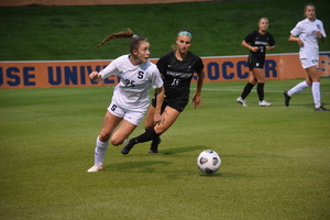 Syracuse pressed high up the field in the first half, allowing both teams to have opportunities to take the lead.