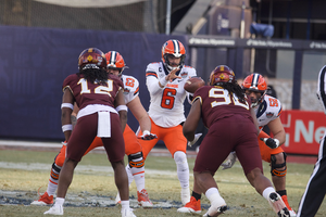 Syracuse fell to Minnesota in the Pinstripe Bowl to finish 7-6 in a season that it started 6-0. 